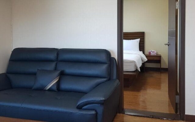 Goodstay Motel Hill