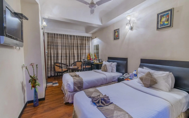 Hotel Grand Dhillon
