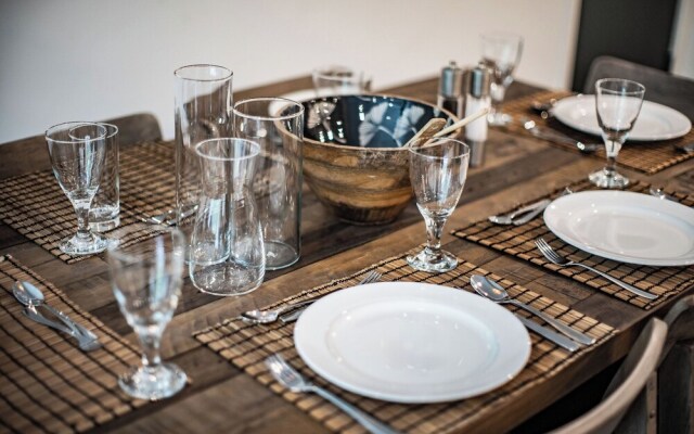 L'Austin Rêve by Revelstoke Vacations