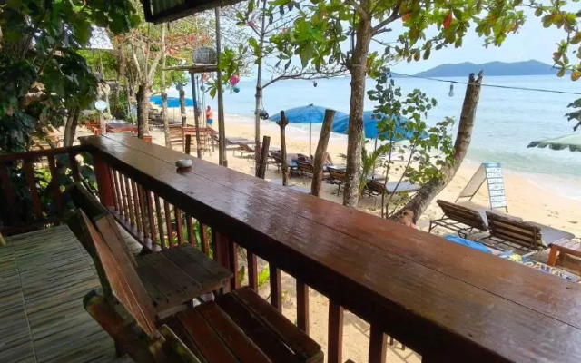 Yuyu Golden Beach