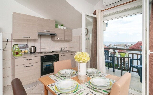 Beautiful Home in Split With Wifi and 1 Bedrooms
