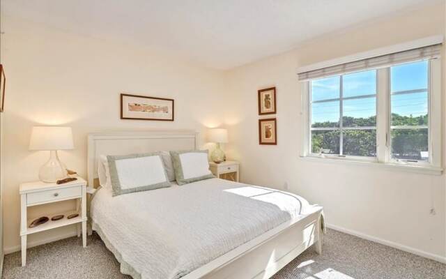 Turtleback Unit #13 - 3Br Villa