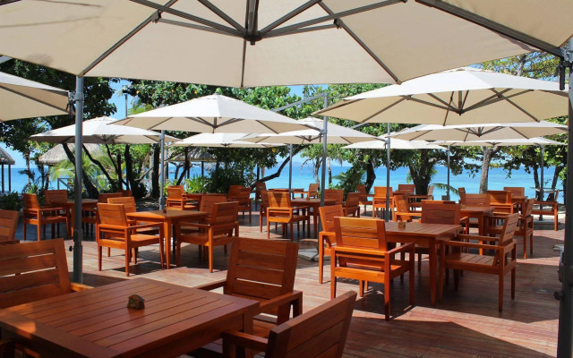 Nakelo Treasure Island Resort & Spa