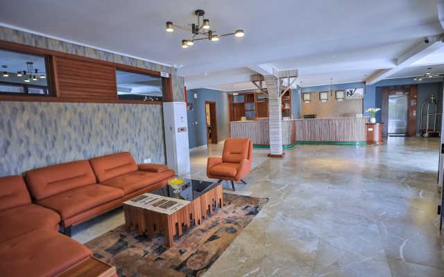 Homefree Hotel by signature