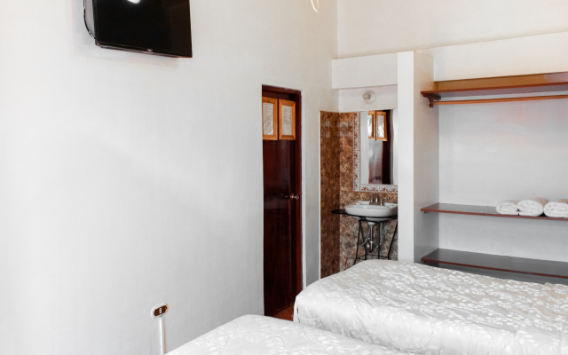 San Blas Plaza Inn