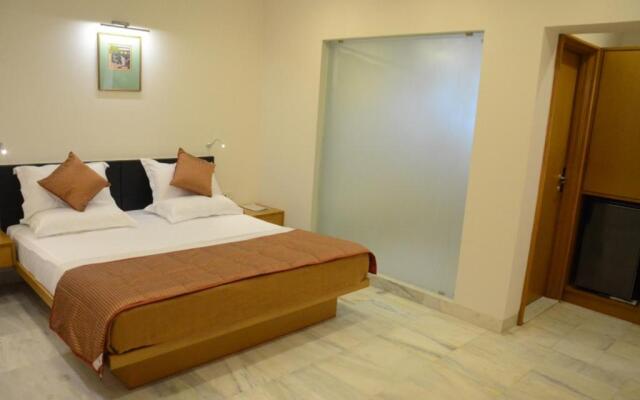 Hotel Yuvraj