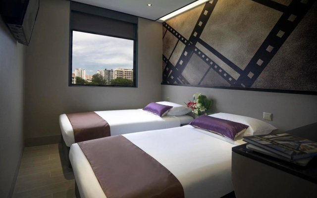 Hotel 81 Premier Hollywood – Guest Rooms – Singapore