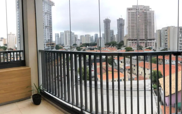 Brooklin Studios I Em frente ao metrô Brooklin