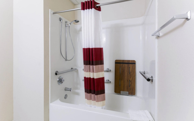 Red Roof Inn Carrollton