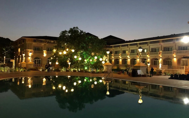 Evershine Resort & Spa