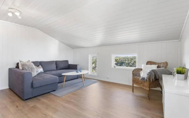 Leilighet med fantastisk utsikt - gratis parkering