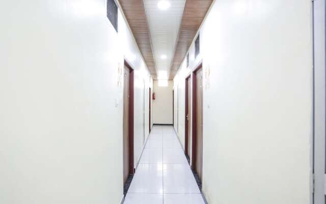 Fabexpress Sai Palace