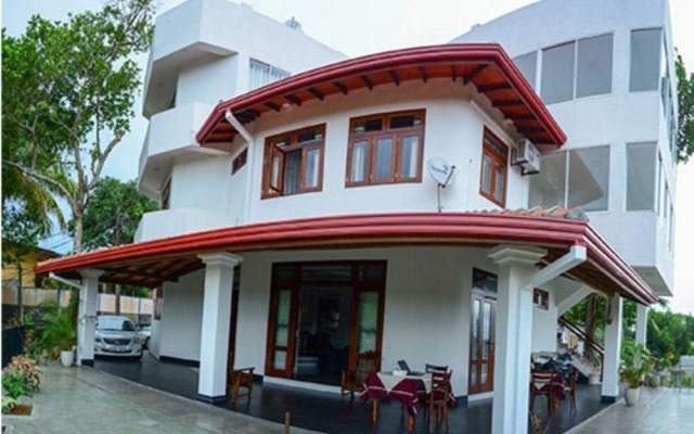 Arken Lanka Hotel