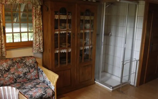 Hadassa Apartment Mutzli