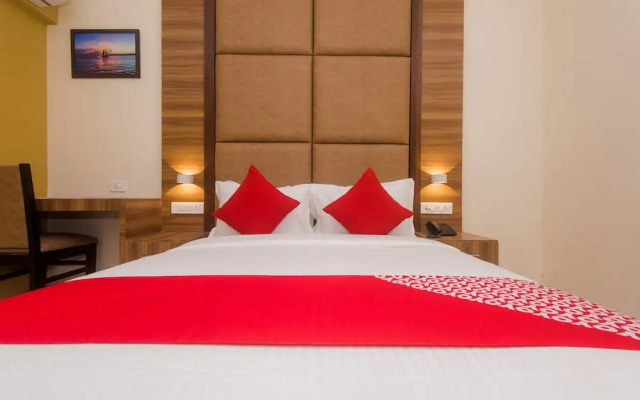 OYO 22120 Hotel Universal Garden