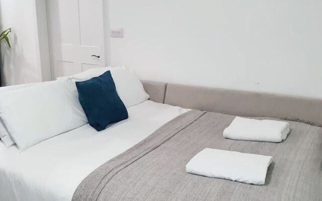 Windmill Apartment Carlton & Co Apartments Free Parking