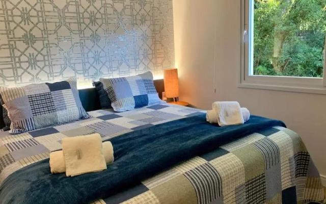 Belíssimo apto 2 suítes em ótima localização de Gramado