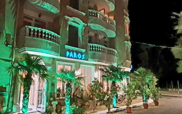Hotel Paros