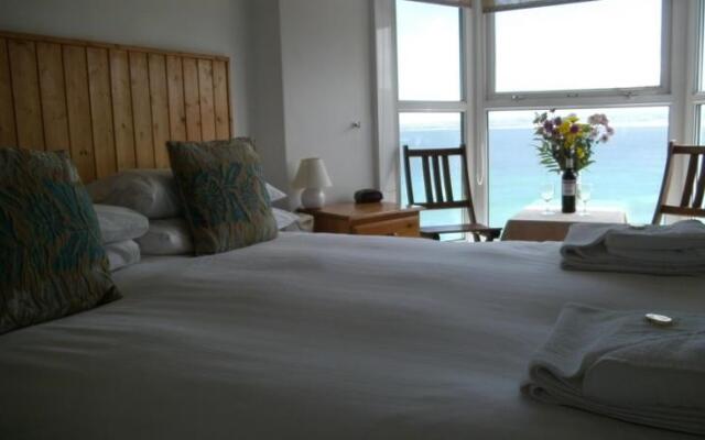 Carlyon Guest House