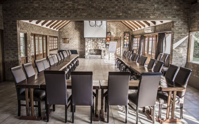 Afrique Boutique Hotel O.R. Tambo