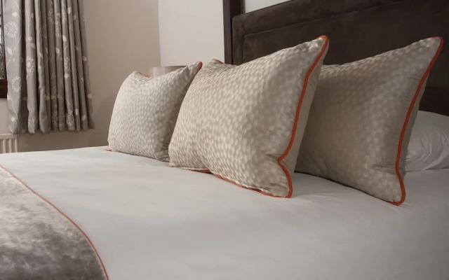 Stirrups Hotel