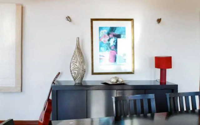 Periscope Villa