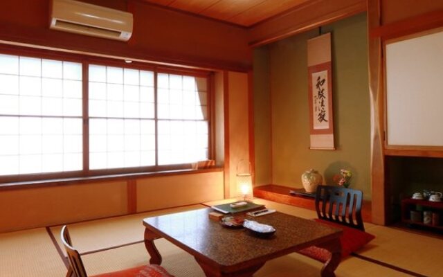 Nagami-no-Yuyado Nakayama