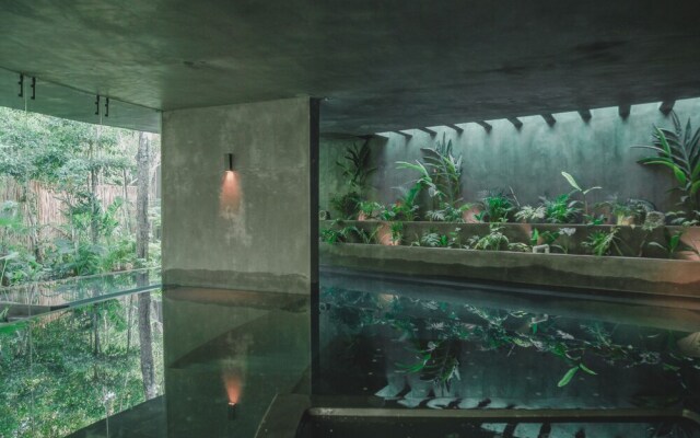 Kataleya Garden 101 By Lockey