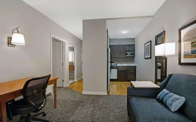 Homewood Suites by Hilton Chicago-Lincolnshire