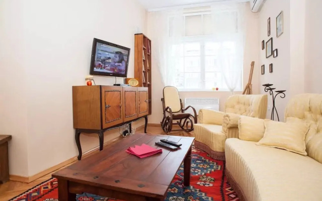 New Age Apartment Markale