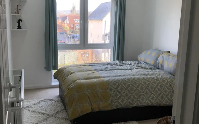 Beautiful 1-bed Apartment in Redhill