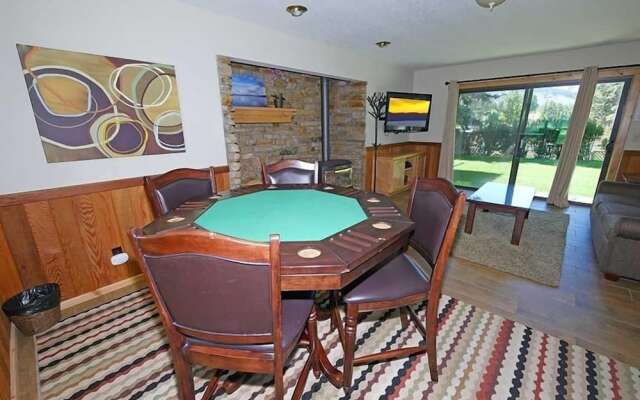 596 Danube Drive 3 Bedroom Home by RedAwning