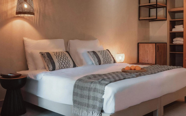 Eliros Mare Beachfront Poem Hotel