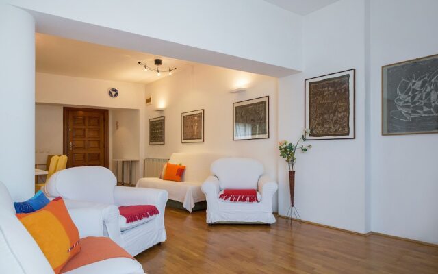 Terazije Apartment with Huge Terrace