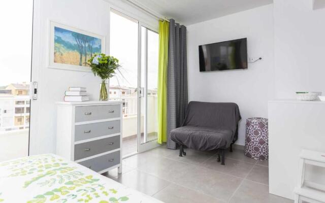 YourHouse Monges sea view Studio