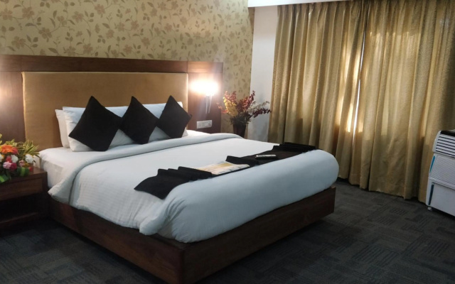The Ambient Turrent – Guest Rooms – Bangalore