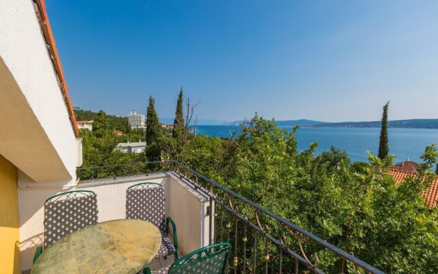 Apartment Pericic Zuti