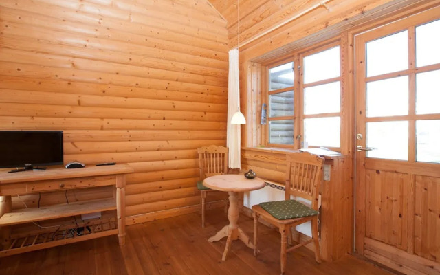 10 Person Holiday Home on a Holiday Park