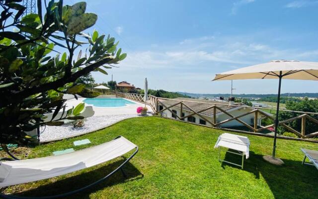 Villa Poggio Ulivo Apartments