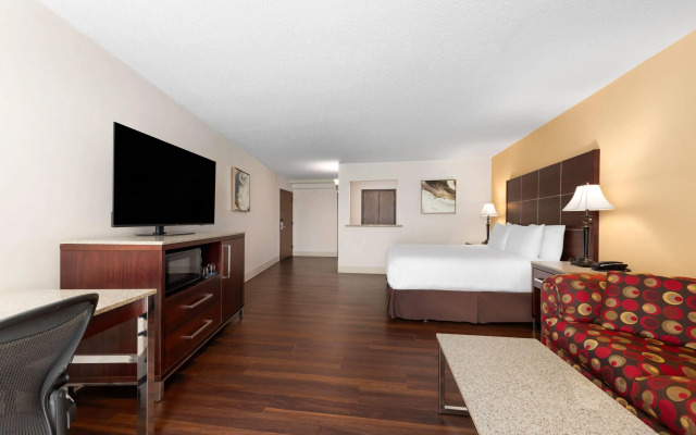 Wyndham Riverfront Little Rock