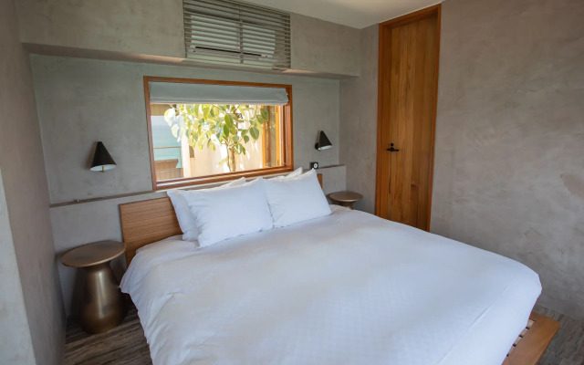 Kayatsuma Okinawa Hotel & Resort