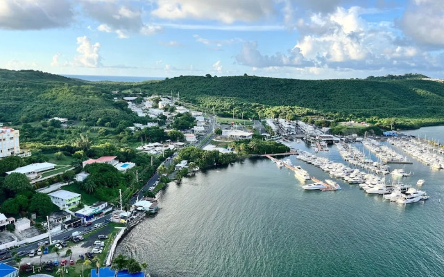 Stunning Marina Views Pool Kayak Island Tours
