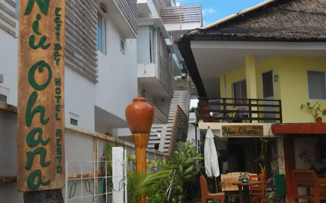 Niu Ohana East Bay Hotel and Apartments