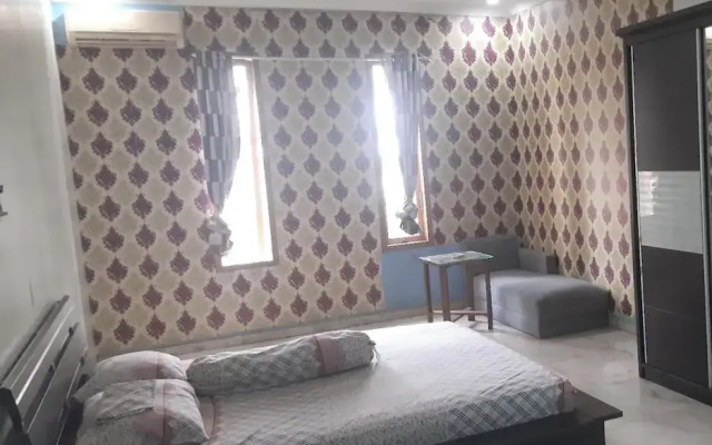 OYO 94141 Al Fatih Residence Syariah 1