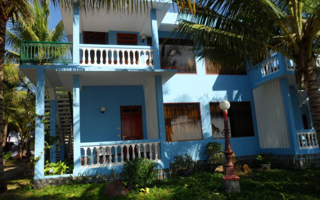 Palmira Beach Resort & Spa