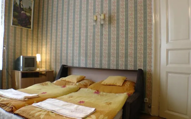 Julia's sweet home