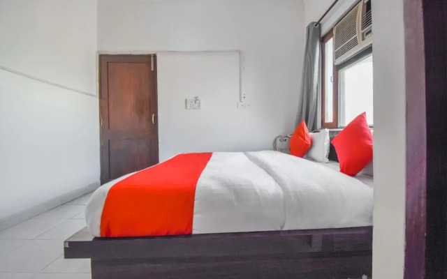 Oyo Flagship 71698 Gangotri Guest House
