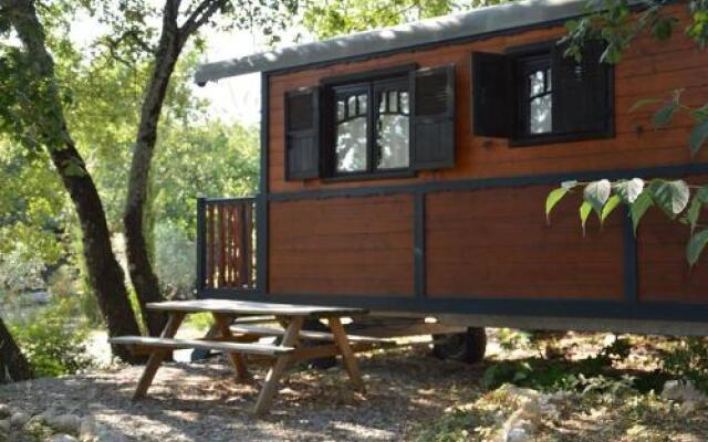 Domaine de Saint Cerice en Ardèche Sud