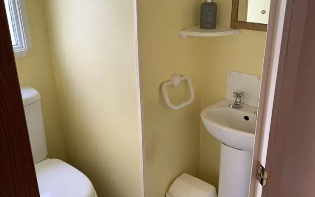 Remarkable 2-bed Caravan in Ingoldmells