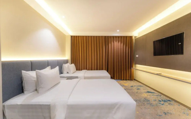The Skye Phnom Penh Hotel & Apartments